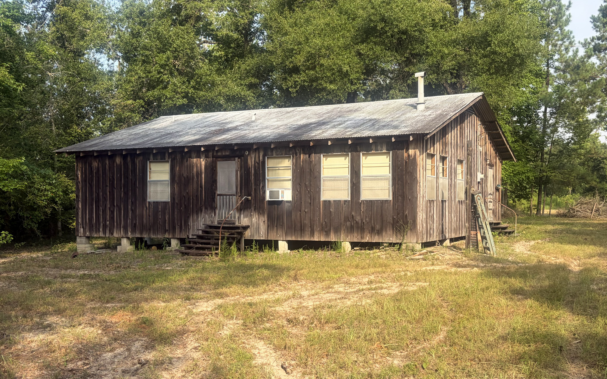 Land with camp for sale in Newton County, TX